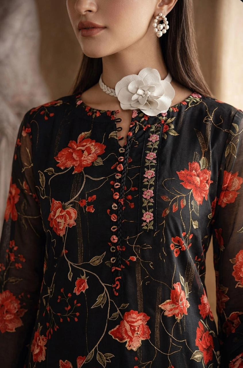 Black Floral Embroidered Lehenga Set with Chiffon Dupatta