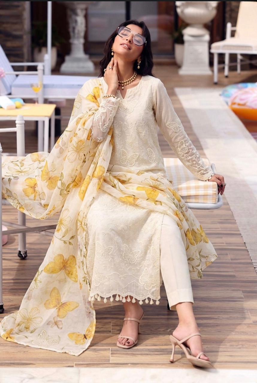 Off White Chikankari Lawn 3Pcs Set